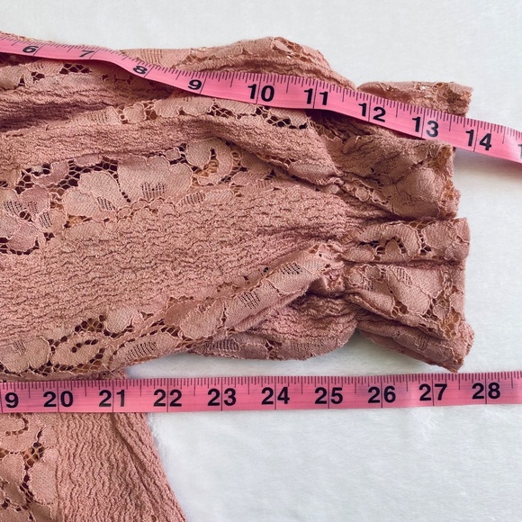 Free People Stacey Puff Sleeve Lace Crop Top, Elbow Sleeves, Rose, XS NWT - Picture 13 of 15